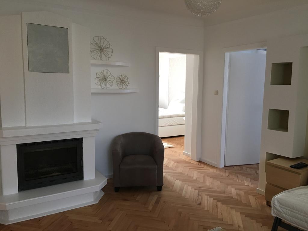 Apartamento Am Loewenpark Melk Exterior foto